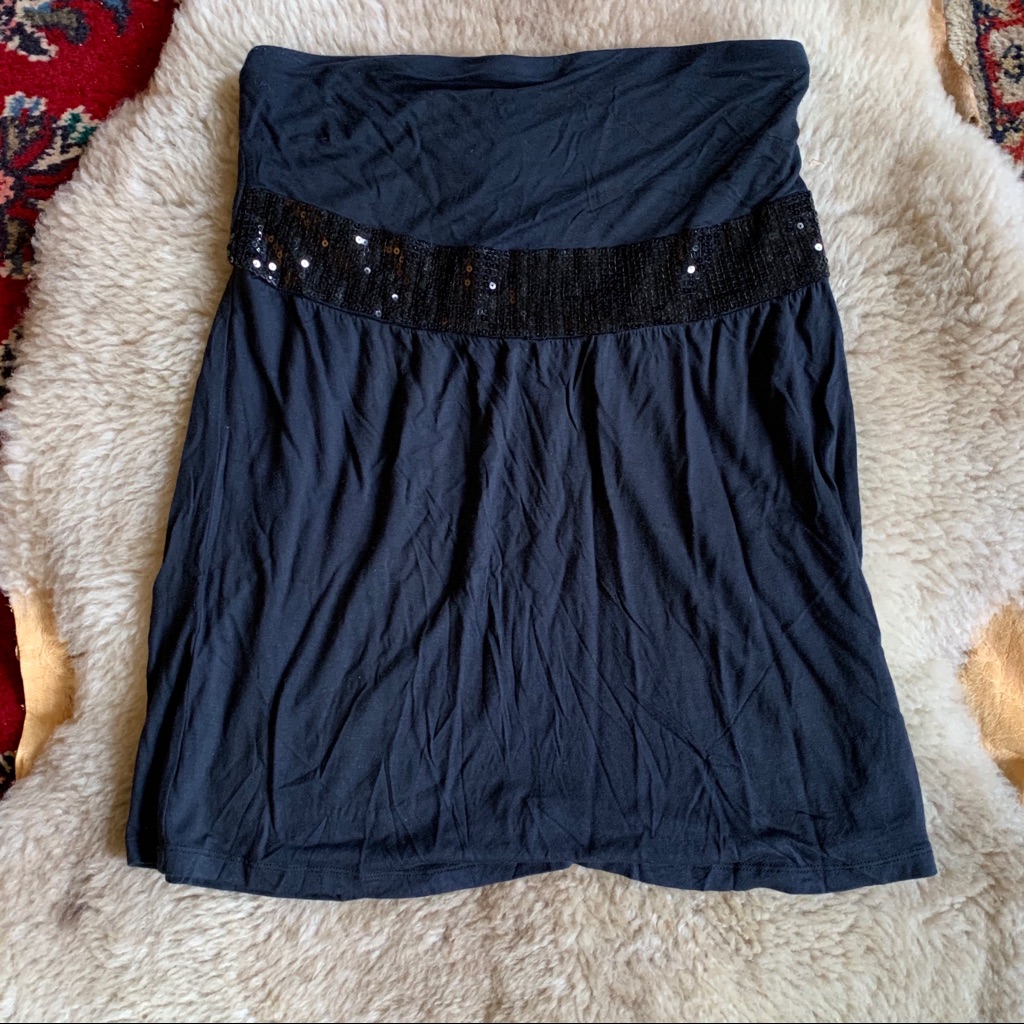 * Express Top With Sequins *